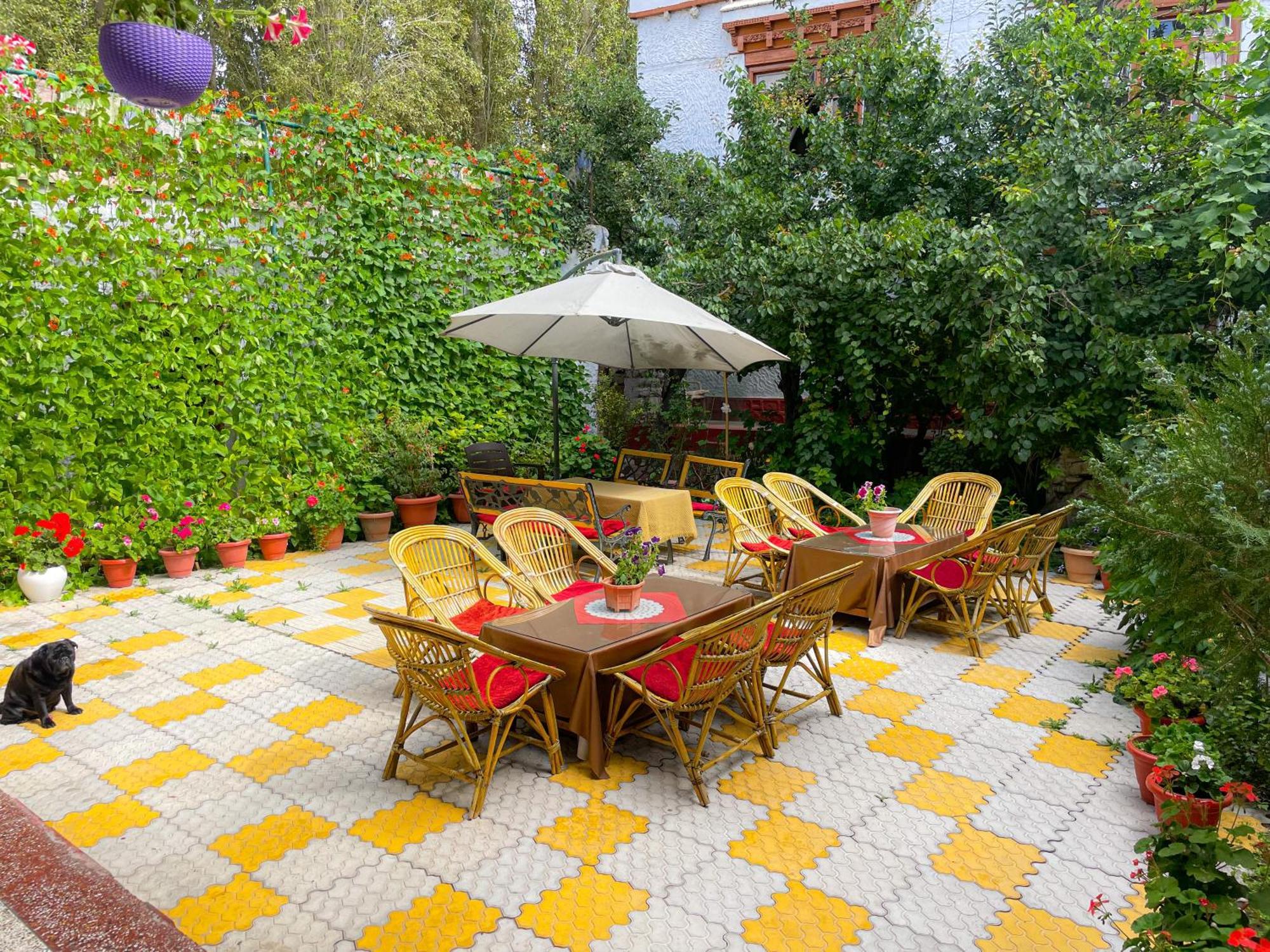 Hotel Shaynam Leh Kültér fotó